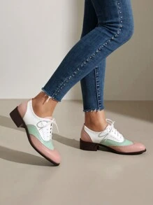 Women's Flat Oxfords, Vintage Style Leather Shoes With Lace-Up, Color Block Brogue Shoes