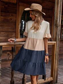 SHEIN LUNE Holiday Leisure Color-Blocking Ruffle Sleeve Dress