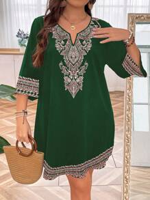 EMERY ROSE Plus Size Notched Collar Color Block Graphic Print Dress - Dark Green - View 3