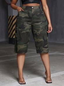 SHEIN SXY 大尺碼迷彩口袋寬腿貨裝短褲