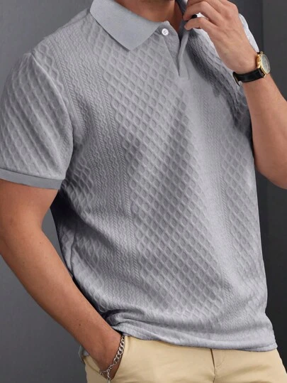 Manfinity Homme 男士幾何暗條紋短袖夏日休閒款Polo衫