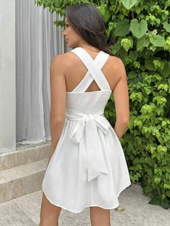 SHEIN Privé Women's French Graduation White Dress Cross Halter Sleeveless Beach Wedding Dress In White Mini Short  Dress Summer Clothes  Elegant Wedding Dress  Sexy Dress  Long Women Dresses