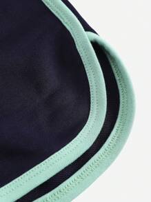 SHEIN Young Boy Knitted Color Block Letter Printed Elastic-Waist Sports Shorts With Pockets