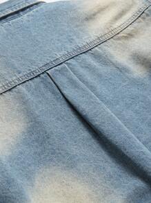 Manfinity Homme Men's Simple Printed Denim Shirt For Daily Wear - Medium Wash - View 3