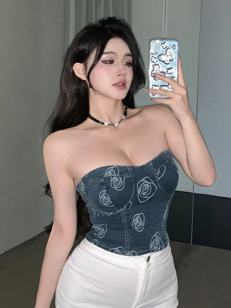 Women's Simple Flower Printed Strapless Denim Top For Daily Wear Crop Women Tops Tube Top