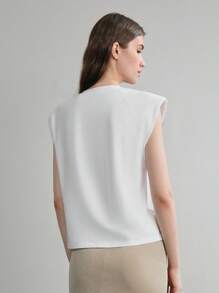MOTF STUDIO EMBROIDERY LETTER PATTERN SHOULDER PADDED TEE - White - View 6
