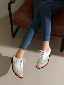 Women's Flat Oxfords, Vintage Style Leather Shoes With Lace-Up, Color Block Brogue Shoes