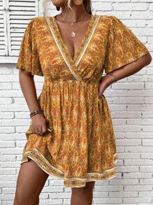 Breezaya Kích thước lớn Của phụ nữ Hoa In Cổ chữ V Ngắn tay Xù Hoa Sen Đầm - Nhiều màu - Xem 5