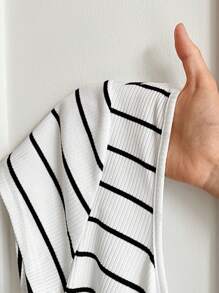 SHEIN EZwear Plus Size Women Black And White Striped Square Neck Slim Fit Basic T-Shirt, Summer