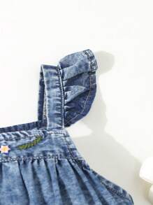 Baby Girl Casual Comfortable Embroidered Flower Denim Bodysuit With Butterfly Sleeves