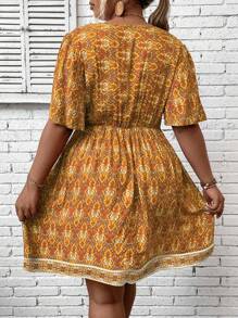 Breezaya Kích thước lớn Của phụ nữ Hoa In Cổ chữ V Ngắn tay Xù Hoa Sen Đầm - Nhiều màu - Xem 2