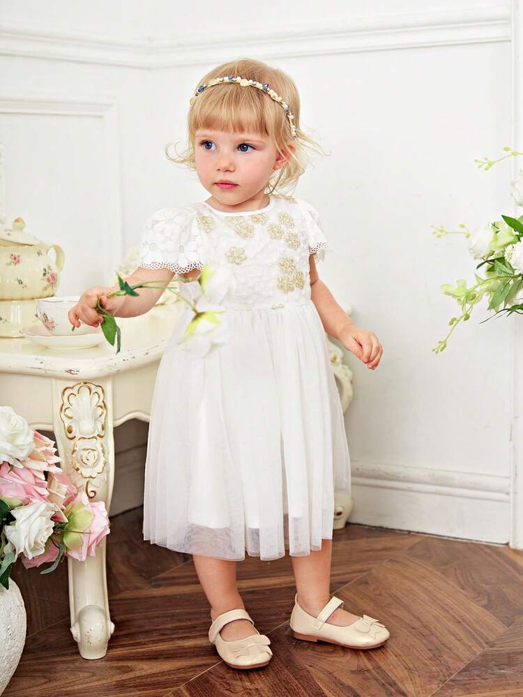Baby Girl Lovely & Floral Lace Patchwork Tulle Short Sleeve Dress For Vacation