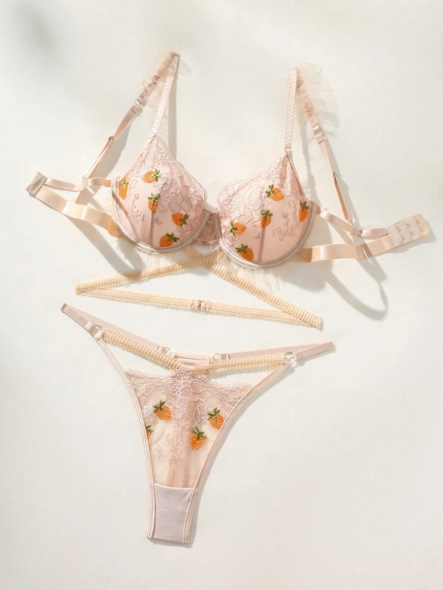 Romantic Embroidery Spaghetti Straps Bra And Hollow Out Panties Set (2pcs), Lingerie - Multicolor - View 1
