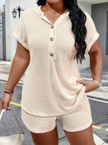Calvaya 大码华夫格纹理短袖 V 领 T 恤搭配木质纽扣袖口装饰 + 松紧腰华夫格纹理短裤两件套休闲装 - 杏色 - 查看 6