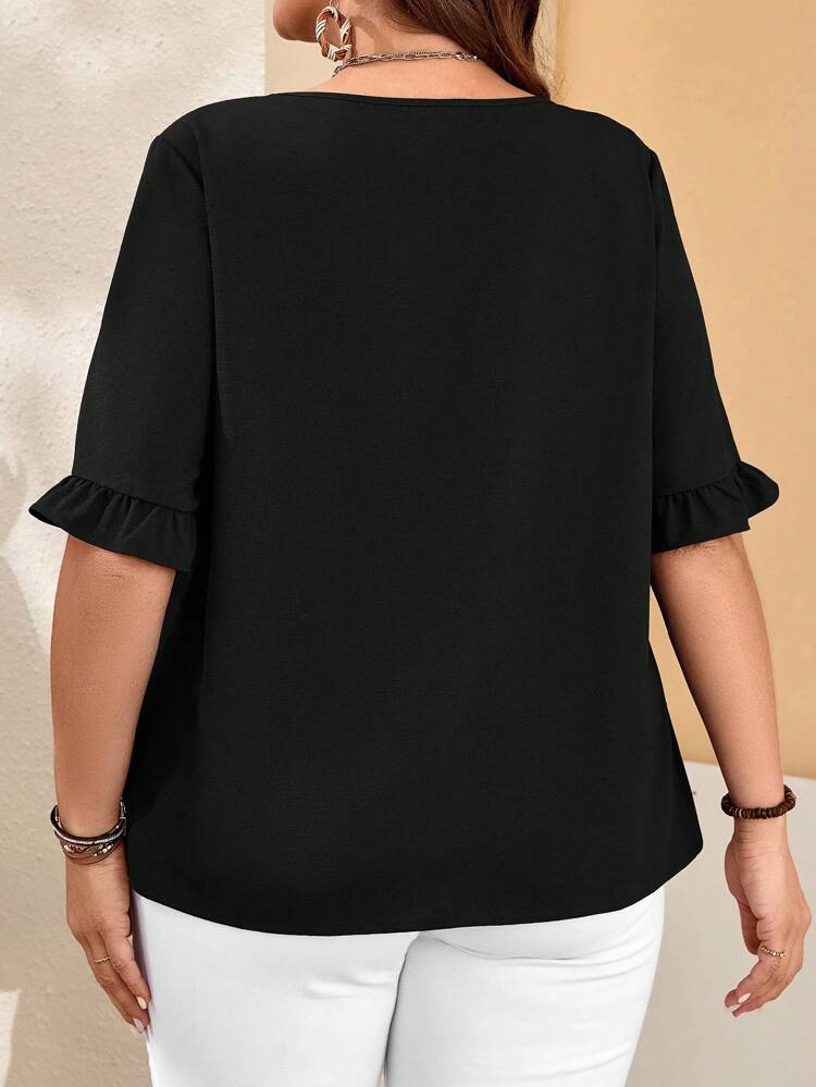Plus Size Women'S Loose Fit Round Neck  With Flared Sleeves Blue Mom Shirt For Spring