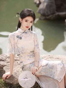 Robe cheongsam élégante et vintage à imprimé floral, col montant, à boutons, courte, pour l'été