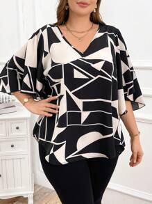 SHEIN Clasi 大尺碼春/夏款隨機印花不對稱下擺上衣，波浪袖休閒風格