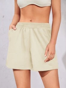 RueChic 素色彈性腰帶短褲
