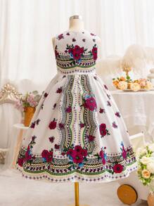 SHEIN Vestito canotta ragazza adolescente con scollo rotondo e motivo floreale carino