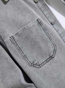 Manfinity EMRG Men's Casual Button-Front Letter Printed Denim Shirt - Light Grey - View 5