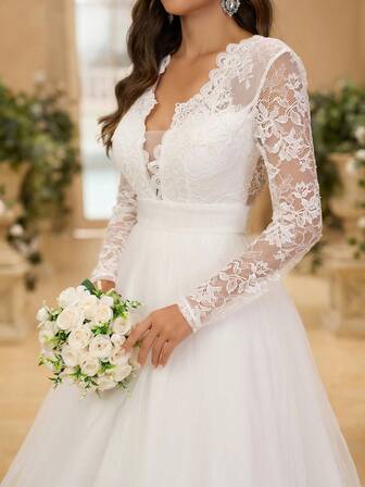 Glamrae Elegante, hermoso y romántico vestido de novia de encaje francés y tul con cuello en V, manga larga, pliegues y diseño sin espalda, con una voluminosa falda con cola que arrastra por el suelo, para vestido de novia