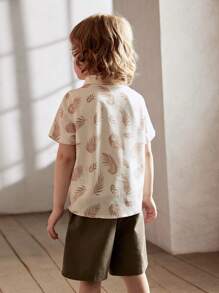 Cozy Pixies Young Boy Daily Comfortable Casual Set, Leaf Pattern Lapel Short Sleeve Shirt And Solid Color Shorts