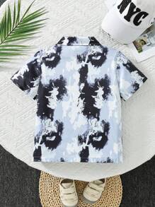SHEIN Young Boy Street-Style Printed Collar Short Sleeve Workwear Pocket Shirt
