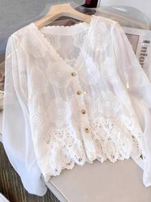 Camiseta de manga comprida vazada com patchwork retrô e decote em V