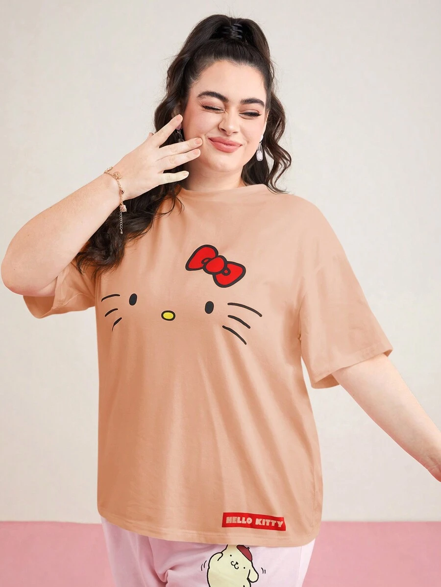 HELLO KITTY AND FRIENDS | SHEIN 大码卡通图案落肩休闲夏季 T 恤 - 粉色 - 查看 1