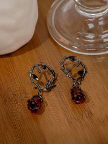 ROMWE Goth 1 đôi Cây nho & Đỏ  Hoa hồng Hoa Dangle Hoa tai - màu đen - Xem 3
