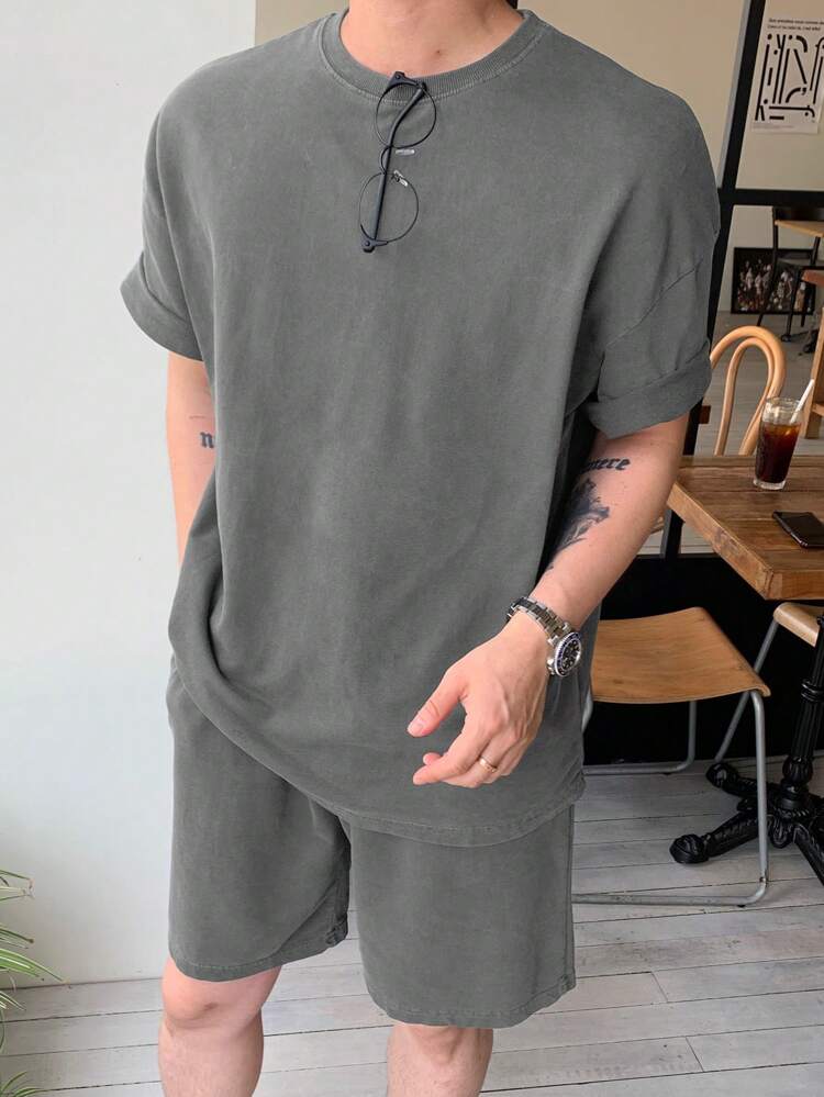 Men's Summer Solid Color Crew Neck Short Sleeve T-Shirt And Drawstring Waist Shorts Set, Cozy Outfits