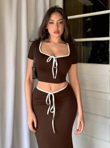 Aloruh 夏季情人節蝴蝶結綁帶短袖上衣和魚尾裙套裝，假日穿著 - 咖啡棕 - 查看 1