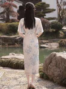 Robe cheongsam élégante et vintage à imprimé floral, col montant, à boutons, courte, pour l'été