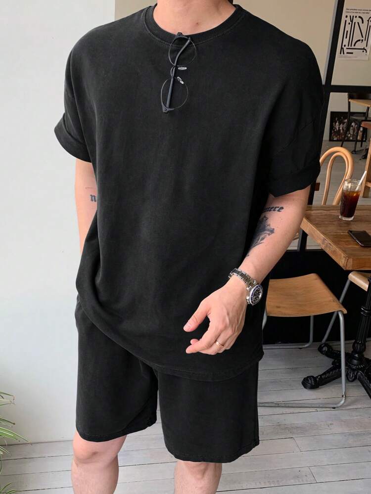 Men's Summer Solid Color Round Neck Short Sleeve Casual T-Shirt And Drawstring Elastic Waist Shorts Set, Cozy Outfits