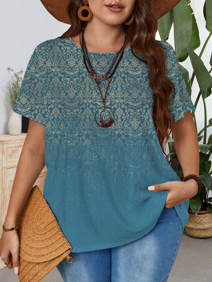 EMERY ROSE تي شيرت نسائي بقصّة عادية للصيف ذو رقبة دائرية وأكمام قصيرة بطبعات زهور عتيقة للحجم الزائد