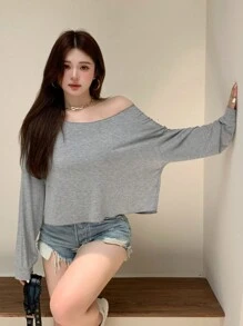 Dazy Petite Plus Camiseta de manga larga casual y holgada para mujer de talla grande con cuello asimétrico de unicolor para primavera/verano