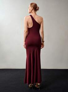 MOTF PREMIUM SOLID ONE SHOULDER MERMAID HEM COCKTAIL DRESS - Burgundy - View 4