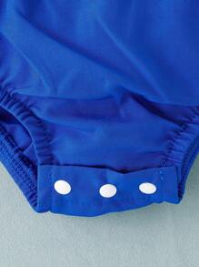 SHEIN Set bestehend aus Baby Mädchen elegantem Oberteil im Palast-Stil mit exquisiter Stickerei und Dreiecks-Shorts in einfarbigem Design passend für den Sommer