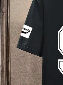 Manfinity LEGND 男士加大尺碼夏季字母印花短袖圓領休閒T恤