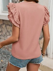 SHEIN Frenchy Camiseta de mujer de manga corta con doble volante, top recortado, fabricado con materiales cómodos, con mangas con bordes de onda bordados de color contrastante, apto para vacaciones y uso diario