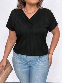 SHEIN LUNE 夏季大尺碼實色V領短袖休閒鬆緊針織T卹 - 黑色 - 查看 5