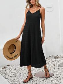 SHEIN VCAY Robe mi-longue en tissu texturé unicolore et bretelles spaghetti tissées, idéale pour les vacances