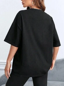 Camiseta de manga corta de cuello redondo para mujer con estampado de letras y caracteres, de estilo casual de verano - Negro - Ver 3