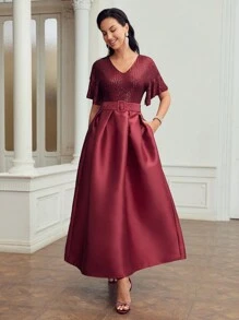 MOTF PREMIUM V-NECK CONTRAST SEQUIN FLARE SLEEVE BUCKLE BELTED DRESS