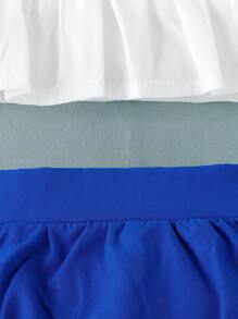 SHEIN Set bestehend aus Baby Mädchen elegantem Oberteil im Palast-Stil mit exquisiter Stickerei und Dreiecks-Shorts in einfarbigem Design passend für den Sommer