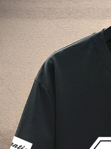 Manfinity LEGND 男士加大尺碼夏季字母印花短袖圓領休閒T恤