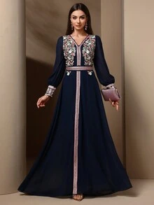 فستان عباية نسائي بتطريز زهري وتصميم مرقع محتشم بأكمام طويلة، قفطان عربي، مناسب للربيع والعطلات والخريف - الأزرق - مشاهدة 3
