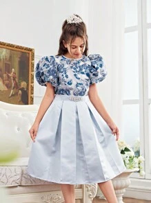 SHEIN 2pcs Tween Girl Sibling Outfits: Jacquard Round Neck Puff Sleeve Shirt And Color-Block Mini Skirt Set