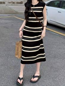 Women's Stripe Print Simple Everyday Sleeveless Dress - Black - View 1