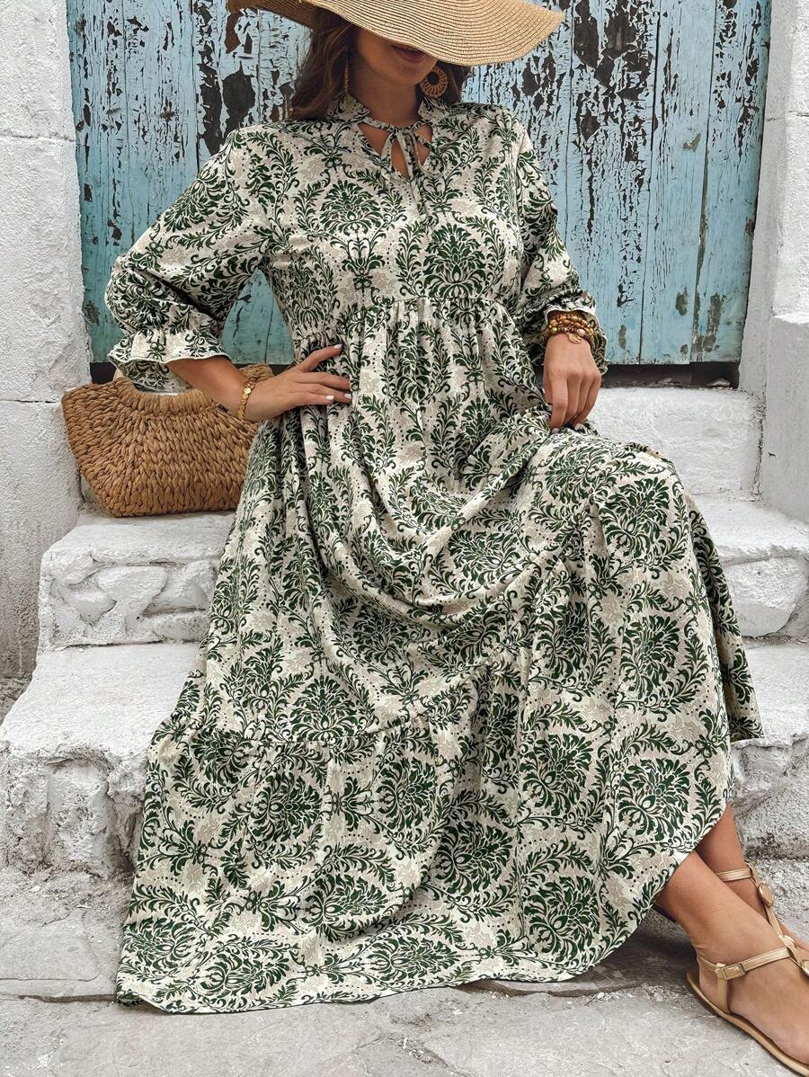 SHEIN VCAY Plus Size Boho Retro Printed Ladies' Green Beach Dress For Summer Vacation